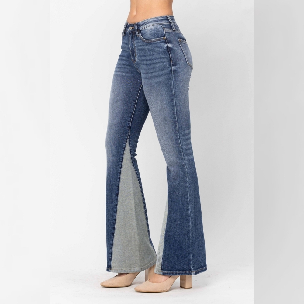 Judy Blue Light Denim‎ Insert Flare Jeans Medium Wash - Picture 3 of 5